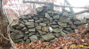 Eastern US stone line photo by Tim MacSweeny